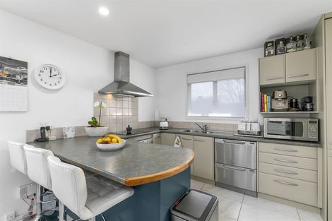 Photo of property in 19 Laurina Road, Sunnynook, Auckland, 0620