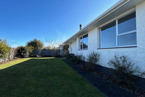 Photo of property in 2 Karaka Street, Inglewood, 4330