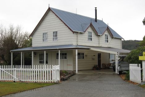 Photo of property in 89 Omapere Street, Dobson, Greymouth, 7805