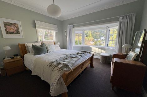 Photo of property in 26 Waitohu Road, York Bay, Lower Hutt, 5013