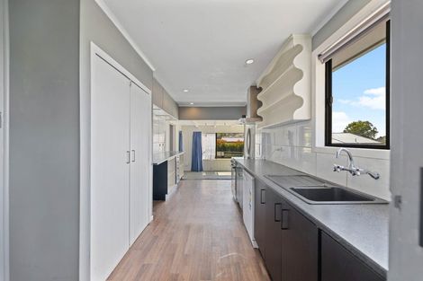 Photo of property in 9 Kauri Drive, Wairakei, Taupo, 3332