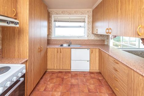 Photo of property in 93 Karaka Street, Castlecliff, Whanganui, 4501