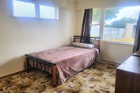 Photo of property in 1/25 Queen Street, Dannevirke, 4930