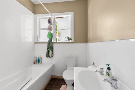 Photo of property in 67 Jellicoe Drive, Hamilton East, Hamilton, 3216