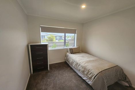 Photo of property in 114 Kuaka Drive, Takanini, 2112