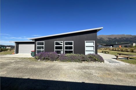 Photo of property in 29 Dingle Street, Lake Hawea, Wanaka, 9382