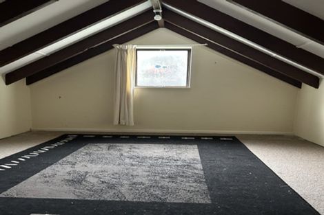 Photo of property in 2 Happy Valley Road, Owhiro Bay, Wellington, 6023