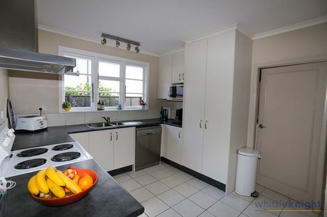 Photo of property in 1 Chepstow Avenue, Fendalton, Christchurch, 8052