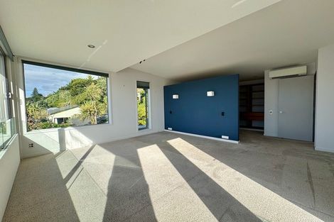 Photo of property in 15b Seaview Road, Paremata, Porirua, 5024