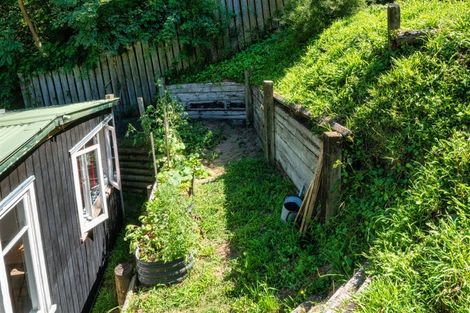 Photo of property in 56 Tilley Road, Paekakariki, 5034