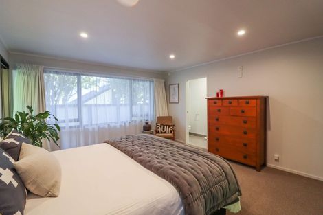 Photo of property in 1 Cumberland Rise, Taradale, Napier, 4112