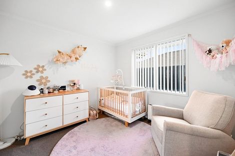 Photo of property in 22 Ladeira Place, Fitzroy, Hamilton, 3206