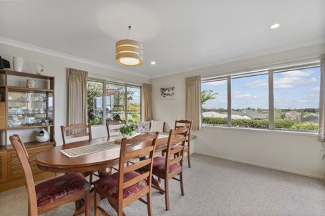 Photo of property in 104 Rototuna Road, Rototuna, Hamilton, 3210