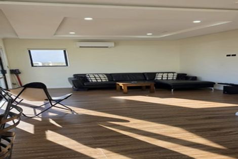 Photo of property in 23 Francesco Drive, Karaka, Papakura, 2113