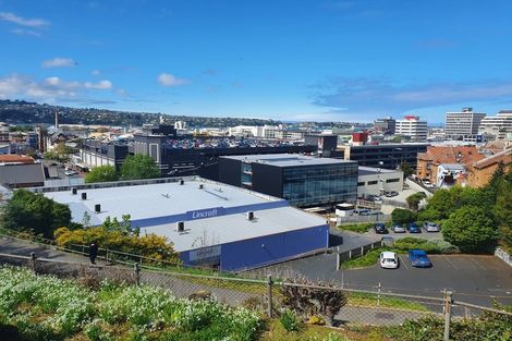 Photo of property in 1 Heriot Row, Dunedin Central, Dunedin, 9016