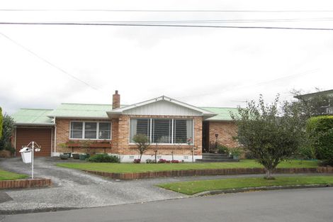 Photo of property in 2 Beecham Grove, Epuni, Lower Hutt, 5011