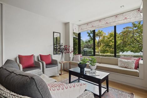 Photo of property in 39 Rainbow Drive, Rainbow Point, Taupo, 3330