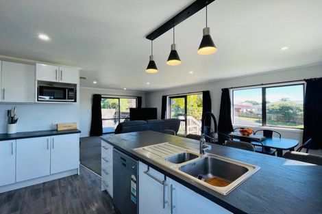 Photo of property in 11 Tutea Place, Paengaroa, Te Puke, 3189