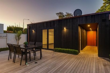 Photo of property in 20 Peacock Street, Christchurch Central, Christchurch, 8013