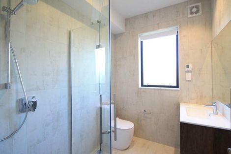 Photo of property in 10 Vazey Way, Hobsonville, Auckland, 0618