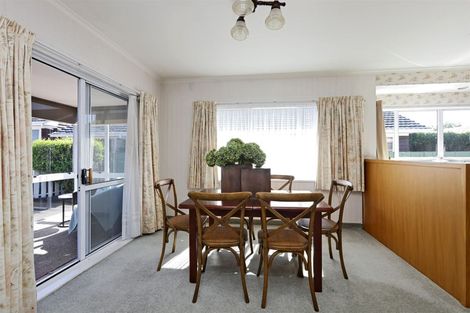 Photo of property in 1b Chambers Street, Havelock North, 4130