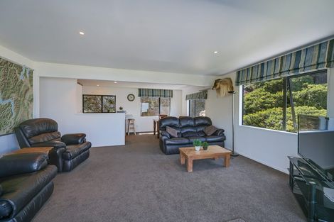 Photo of property in 30 Greenstone Place, Fernhill, Queenstown, 9300
