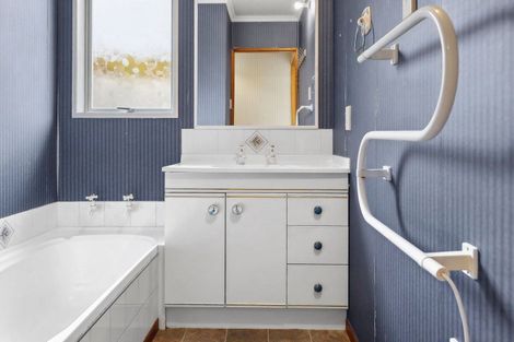 Photo of property in 60 Totara Terrace, Wanaka, 9305