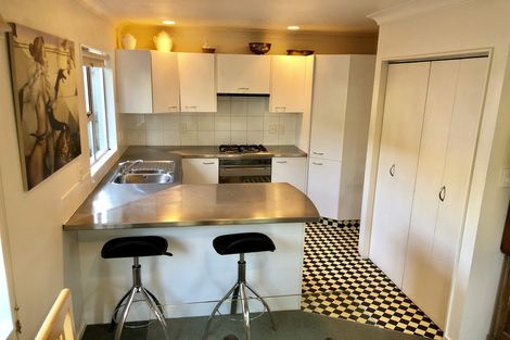 Photo of property in 3/60 Pirie Street, Mount Victoria, Wellington, 6011