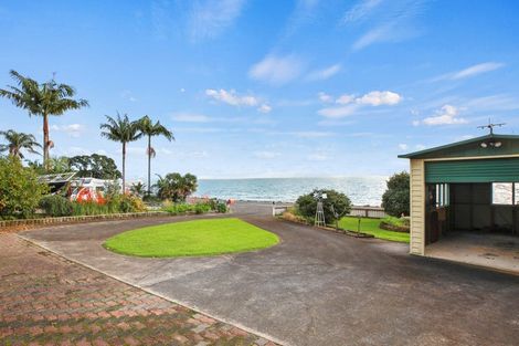 Photo of property in 310 Thames Coast Sh25 Road, Thornton Bay, Thames, 3575