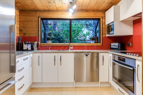 Photo of property in 2 Bosun Terrace, Whitby, Porirua, 5024