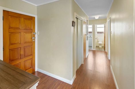 Photo of property in 137 Ironside Road, Johnsonville, Wellington, 6037