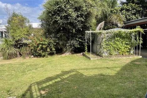 Photo of property in 5 Currey Crescent, Milford, Auckland, 0620