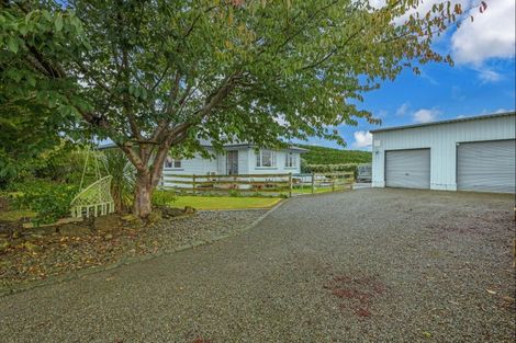 Photo of property in 14 Ranfurly Road, Pahiatua, 4984
