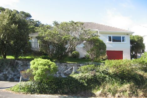 Photo of property in 126 Parkvale Road, Karori, Wellington, 6012