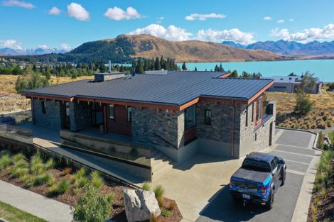 Photo of property in 16 Mistake Drive, Lake Tekapo, 7999