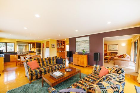 Photo of property in 98 Russell Street, Palmerston North, 4414