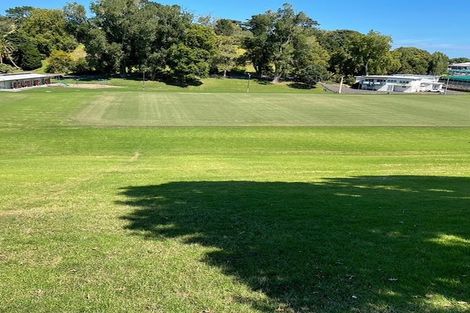 Photo of property in 1/636 Mount Wellington Highway, Mount Wellington, Auckland, 1062