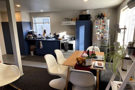 Photo of property in 327 Barbadoes Street, Christchurch Central, Christchurch, 8011