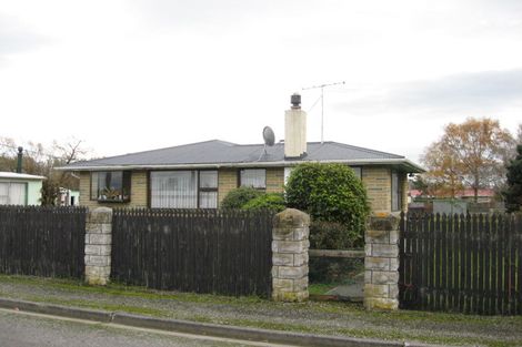 Photo of property in 12 Burns Street, Milton, 9220