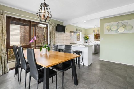 Photo of property in 26 Tawavale Street, Pukehangi, Rotorua, 3015