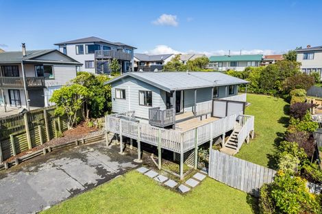 Photo of property in 21 Doncaster Terrace, Ascot Park, Porirua, 5024