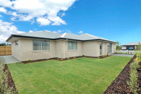 Photo of property in 4 Keeper Close, Woodend, 7610