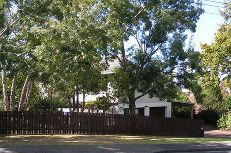 Photo of property in 60 Gladstone Road, Northcote, Auckland, 0627