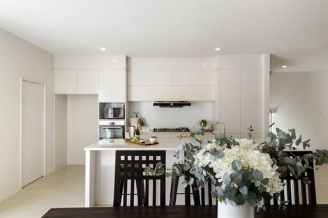 Photo of property in 95 Bayside Drive, Browns Bay, Auckland, 0630