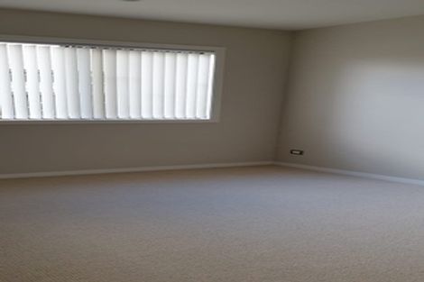 Photo of property in 13 Paso Fino Crescent, Karaka, Papakura, 2113