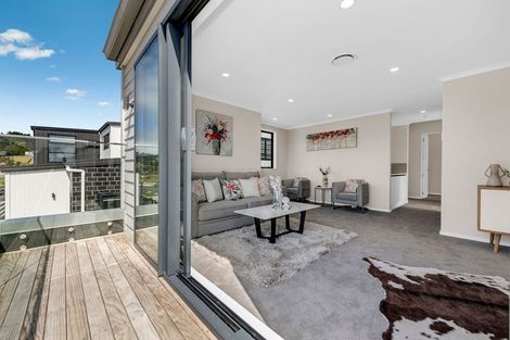 Photo of property in 25 Bremner Ridge Street, Flat Bush, 2019