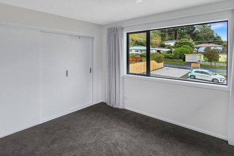 Photo of property in 1 Bledisloe Crescent, Wainuiomata, Lower Hutt, 5014