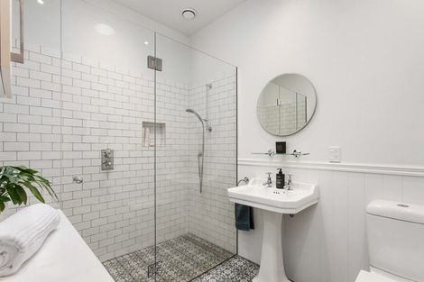 Photo of property in 6 Hawkesbury Avenue, St Albans, Christchurch, 8014