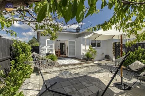 Photo of property in 15 Taradale Road, Marewa, Napier, 4110