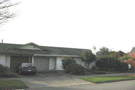 Photo of property in 28 Wadeley Road, Ilam, Christchurch, 8041